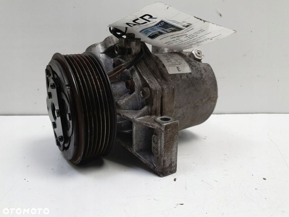 SPRĘŻARKA KLIMATYZACJI Nissan Micra IV K13 1.2 16V _ 92600-1HC5A - 1