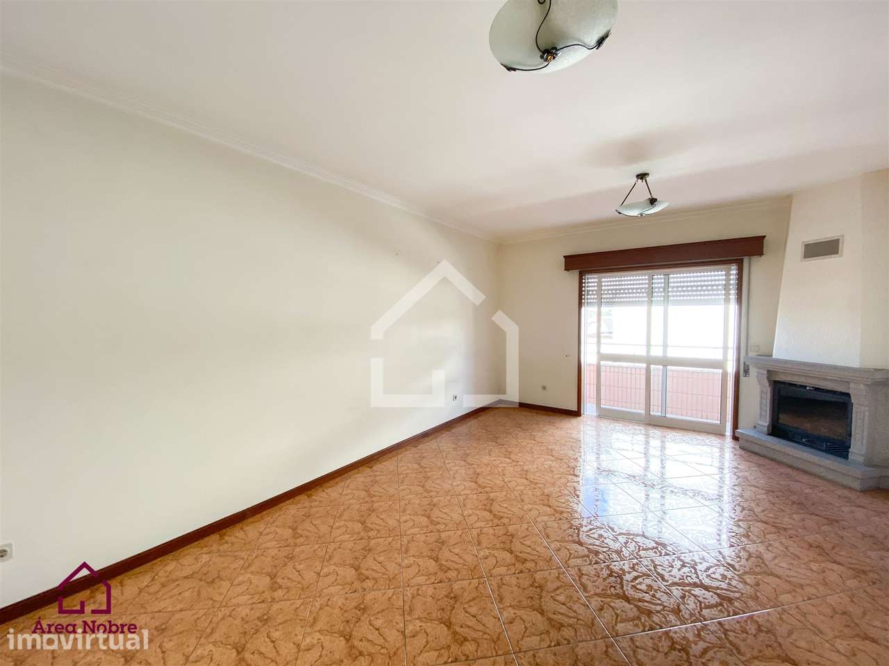 T2 em Lourosa - Grande imagem: 3/15