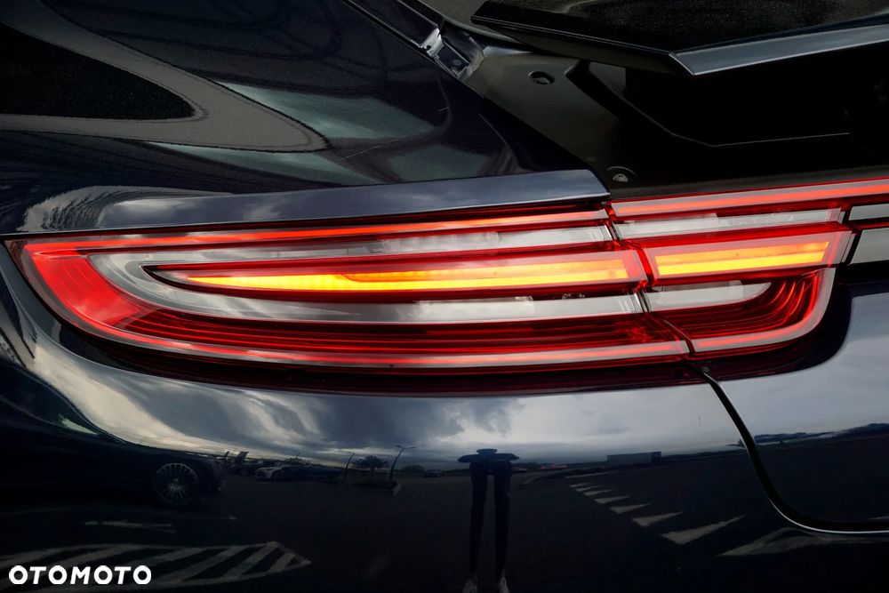 Porsche Panamera 4 - 14