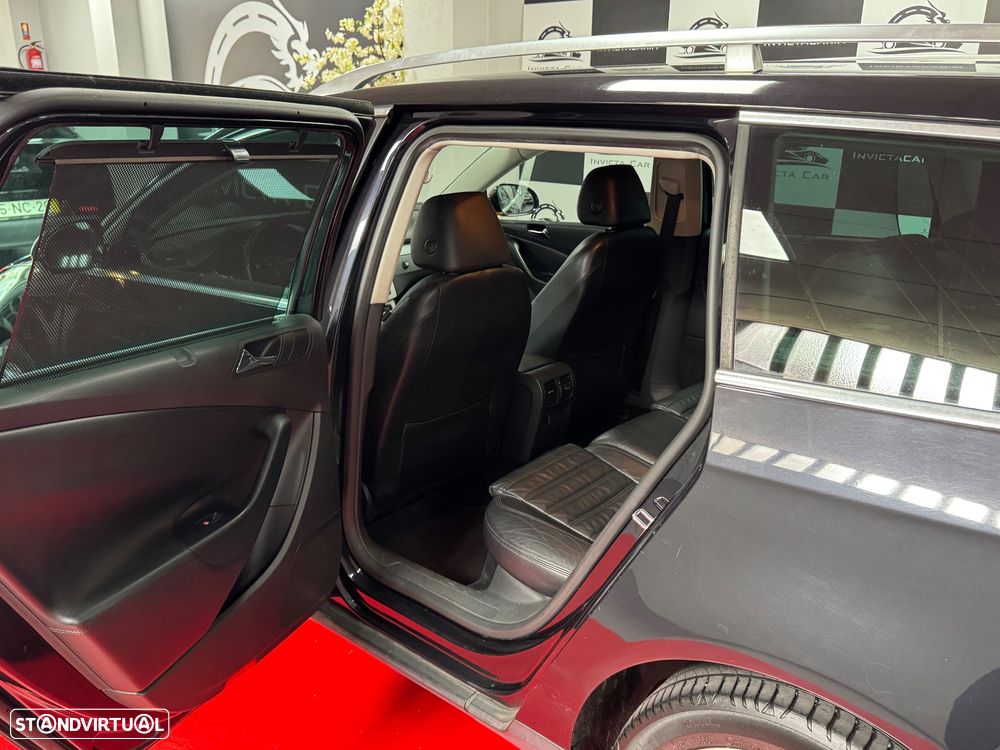 VW Passat Variant 2.0 TDI Highline - 41