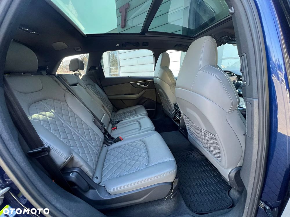 Audi SQ7 SUV TFSI tiptronic - 17