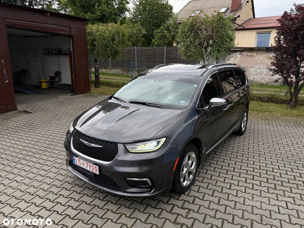 Chrysler Pacifica - 19