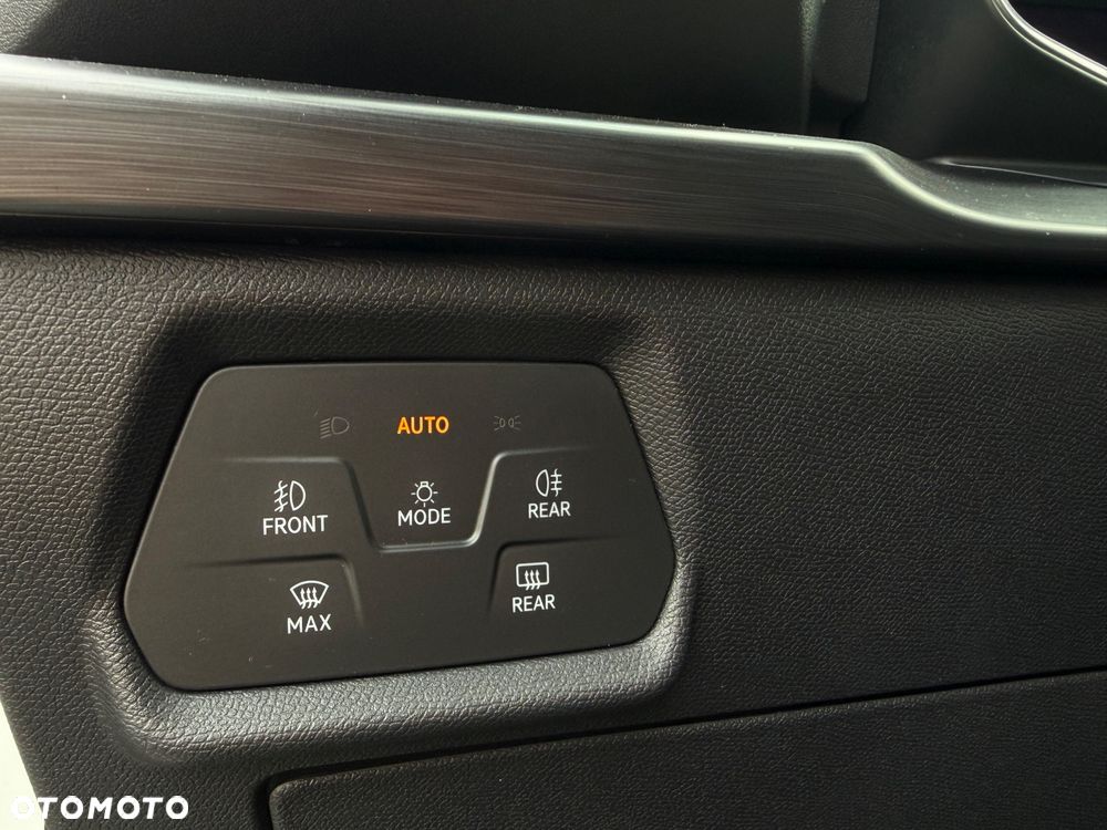 Cupra Formentor 1.4 e-Hybrid DSG Tribe Edition - 29