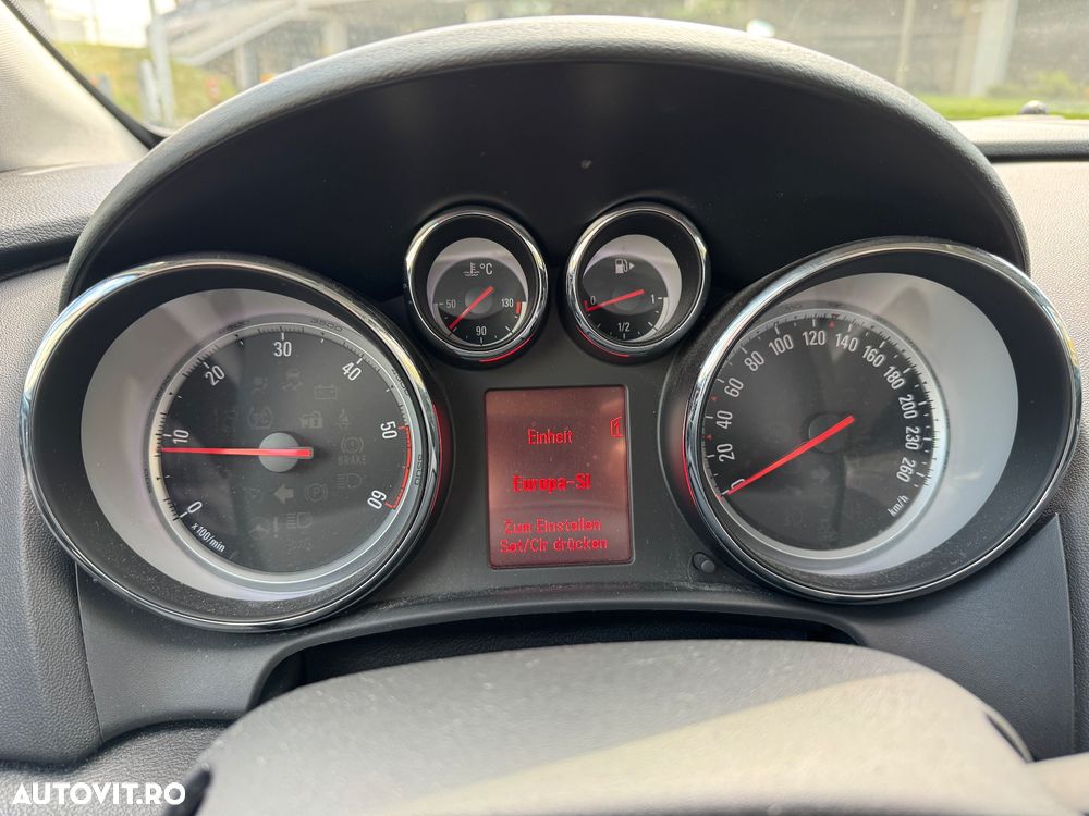 Opel Astra 2.0 CDTI Automatik Exklusiv - 11