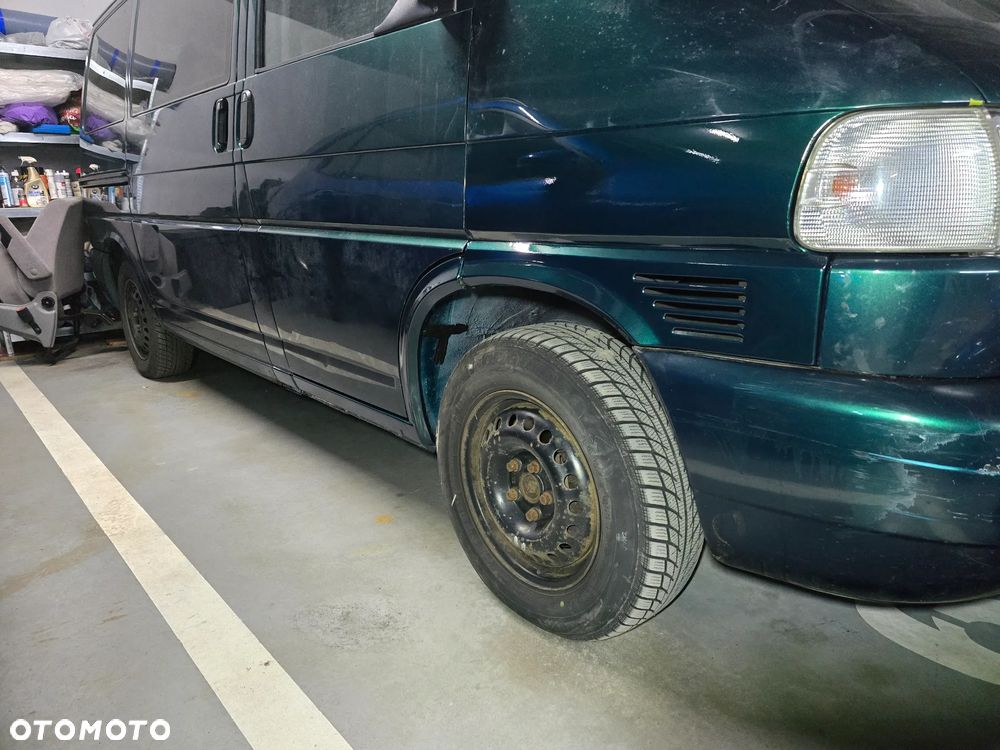 Volkswagen Multivan Standard - 19