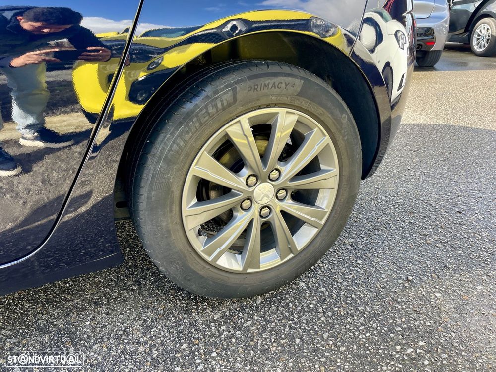 Peugeot 308 1.2 PureTech Style - 7