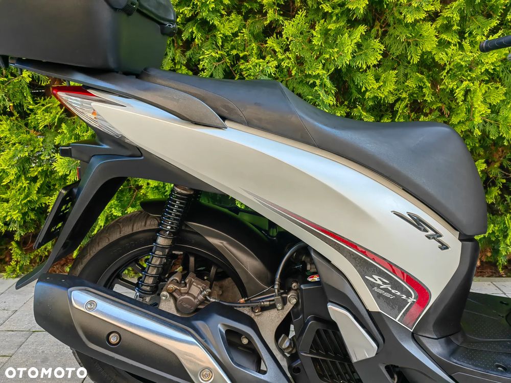 Honda SH - 11