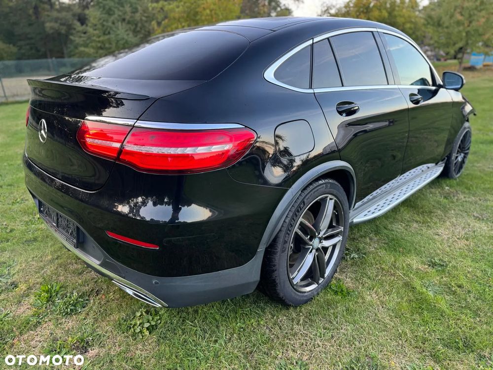 Mercedes-Benz GLC 250 d 4Matic 9G-TRONIC AMG Line - 5