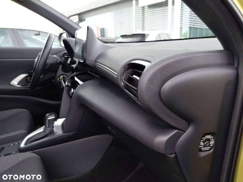 Toyota Yaris Cross Hybrid 1.5 Comfort - 27