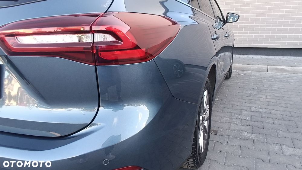 Ford Focus 1.0 EcoBoost Titanium X - 13