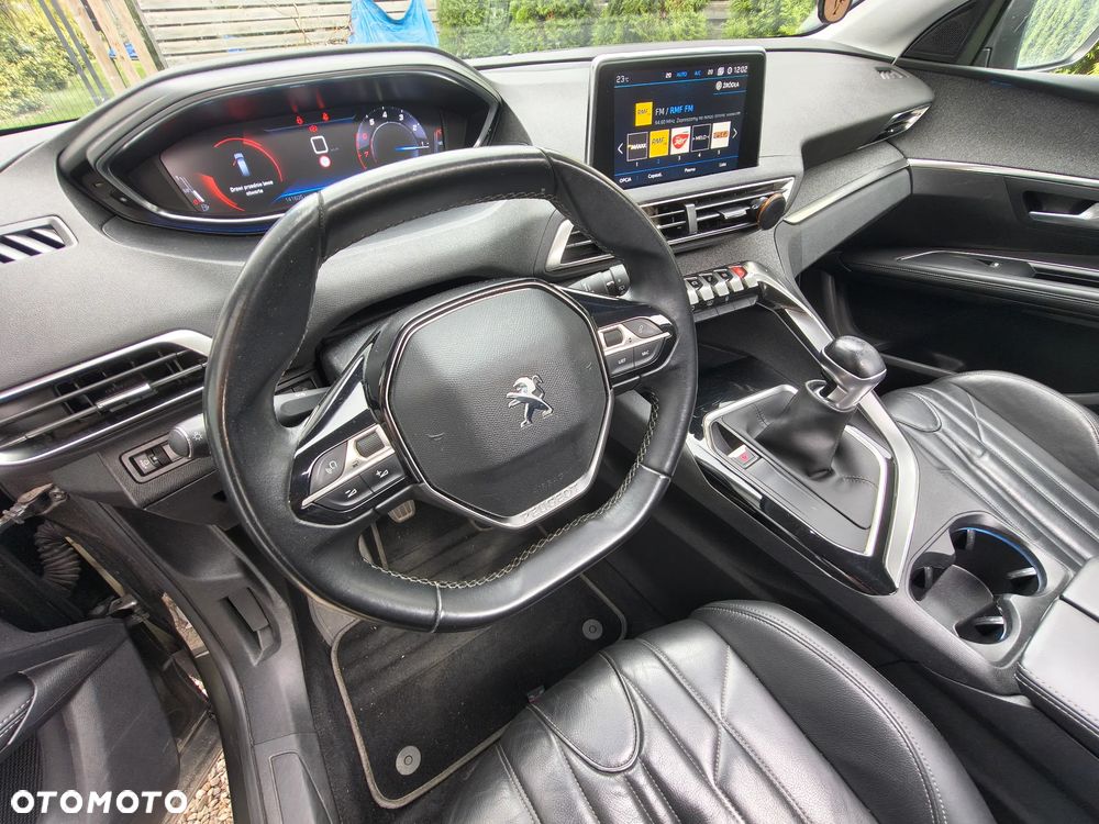 Peugeot 5008 1.2 PureTech Allure Pack S&S - 14