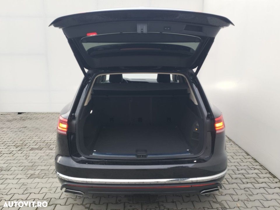 Volkswagen Touareg - 7