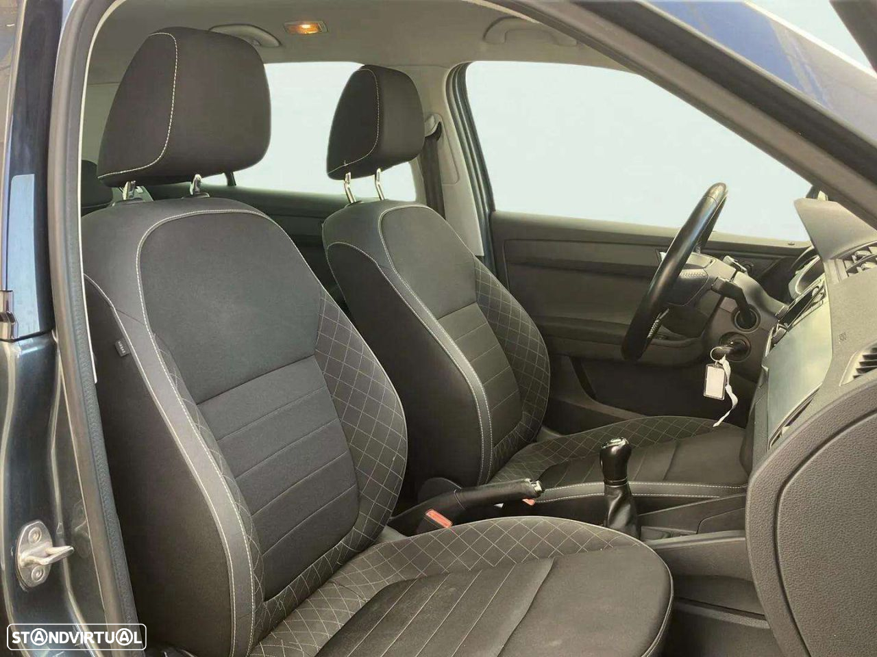 Skoda Fabia 1.0 TSI Active - 14