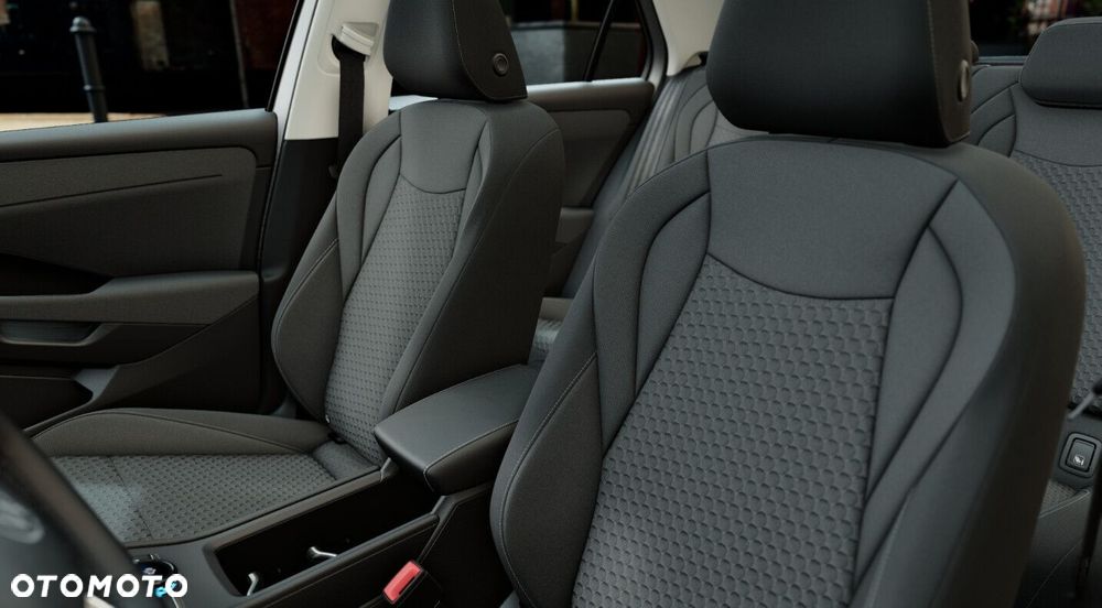 Volkswagen T-Roc - 12