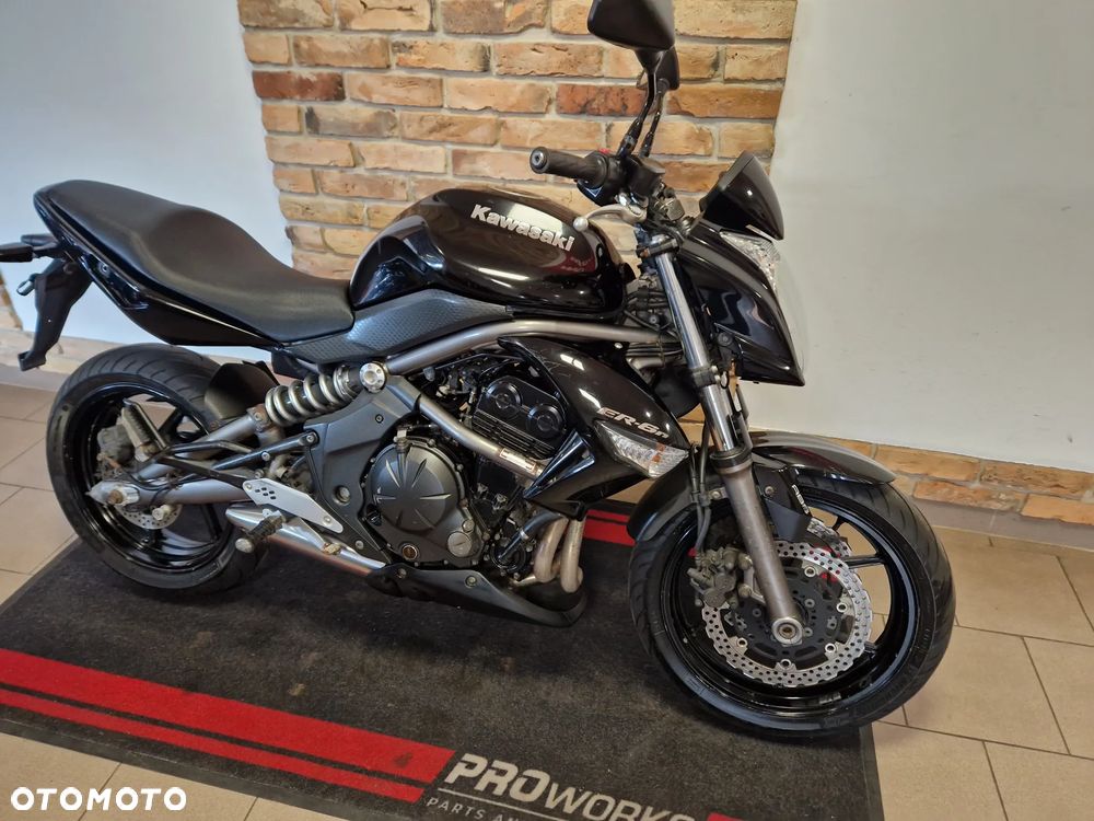 Kawasaki ER - 17