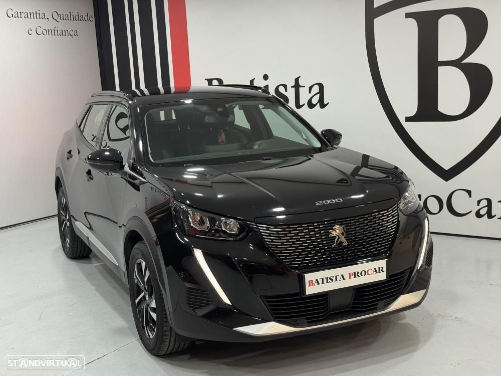 Peugeot 2008 1.2 PureTech Allure - 4