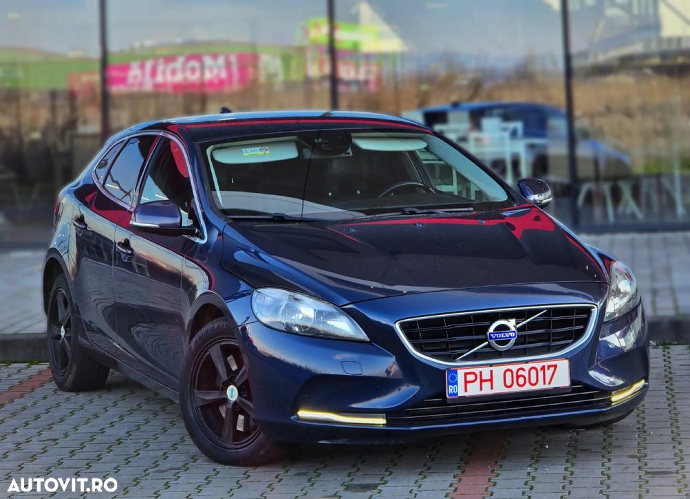 Volvo V40 D4 Summum - 2