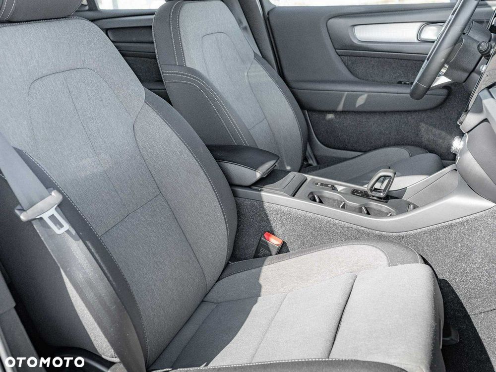 Volvo XC 40 B3 Core - 34