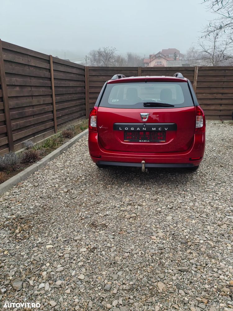 Dacia Logan TCe 90 Laureate - 9