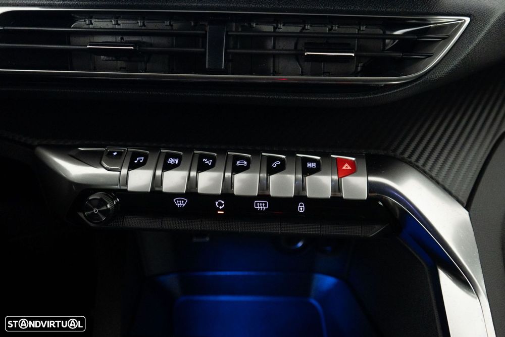 Peugeot 3008 1.6 Hybrid Allure Pack e-EAT8 - 25