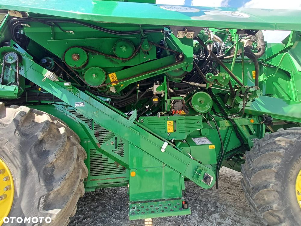 John Deere T550i - 10