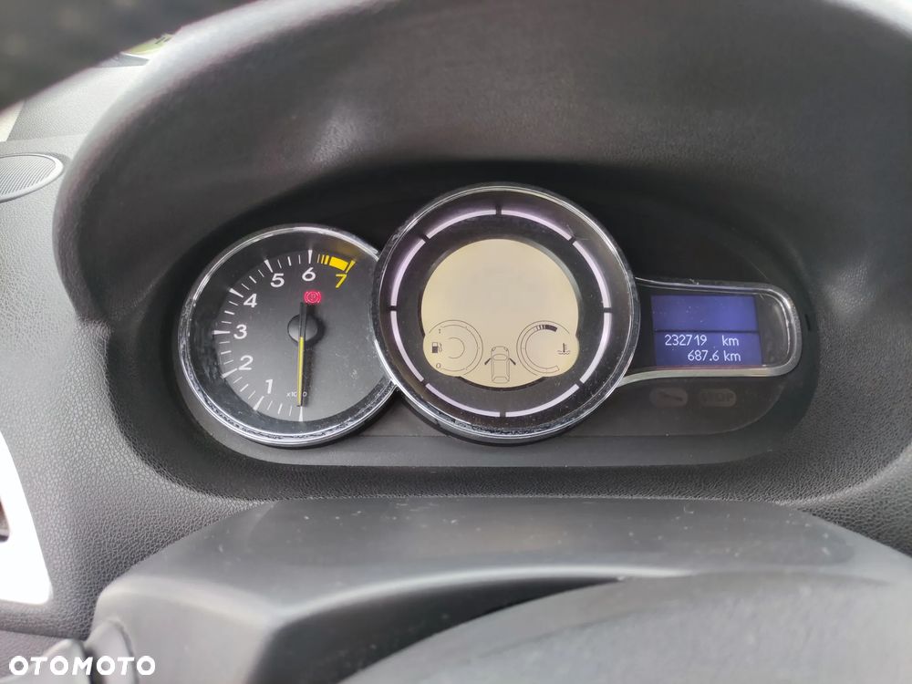 Renault Megane 1.6 16V 110 Expression - 13