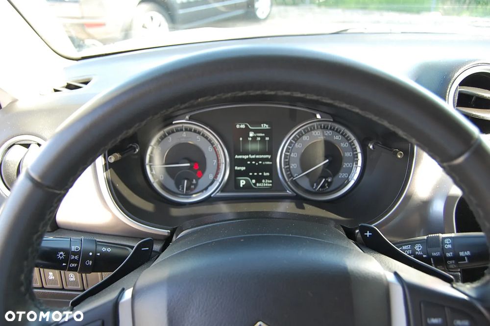 Suzuki Vitara - 10