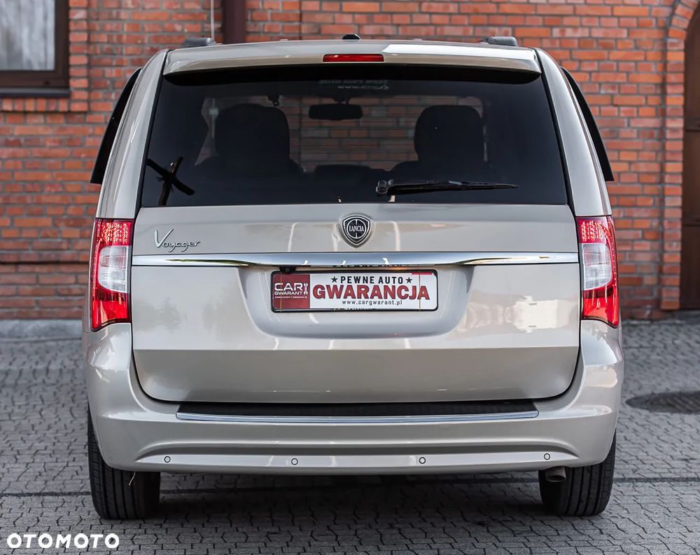 Lancia Voyager 2.8 CRD16v Platinum - 10