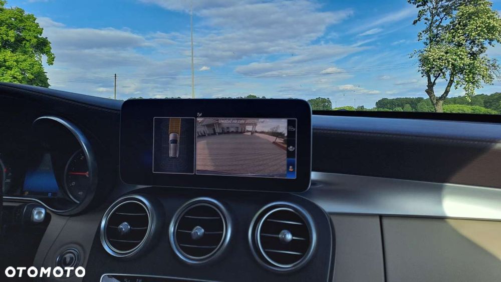 Mercedes-Benz Klasa C 300 d 9G-TRONIC - 13