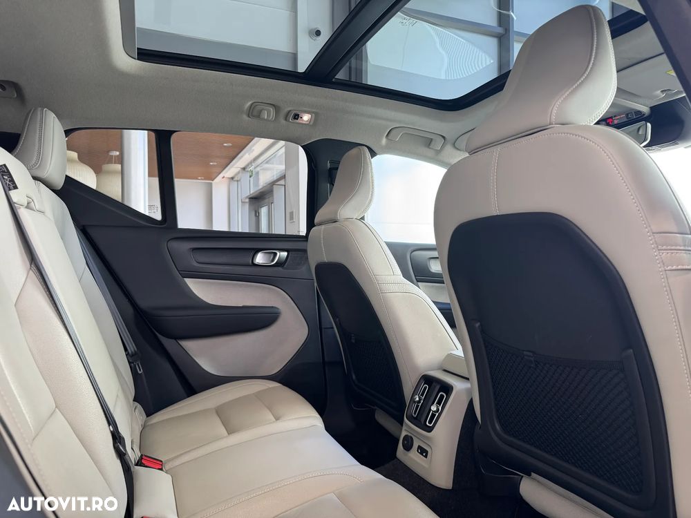 Volvo XC 40 Recharge T5 Twin Engine AT7 Inscription - 14