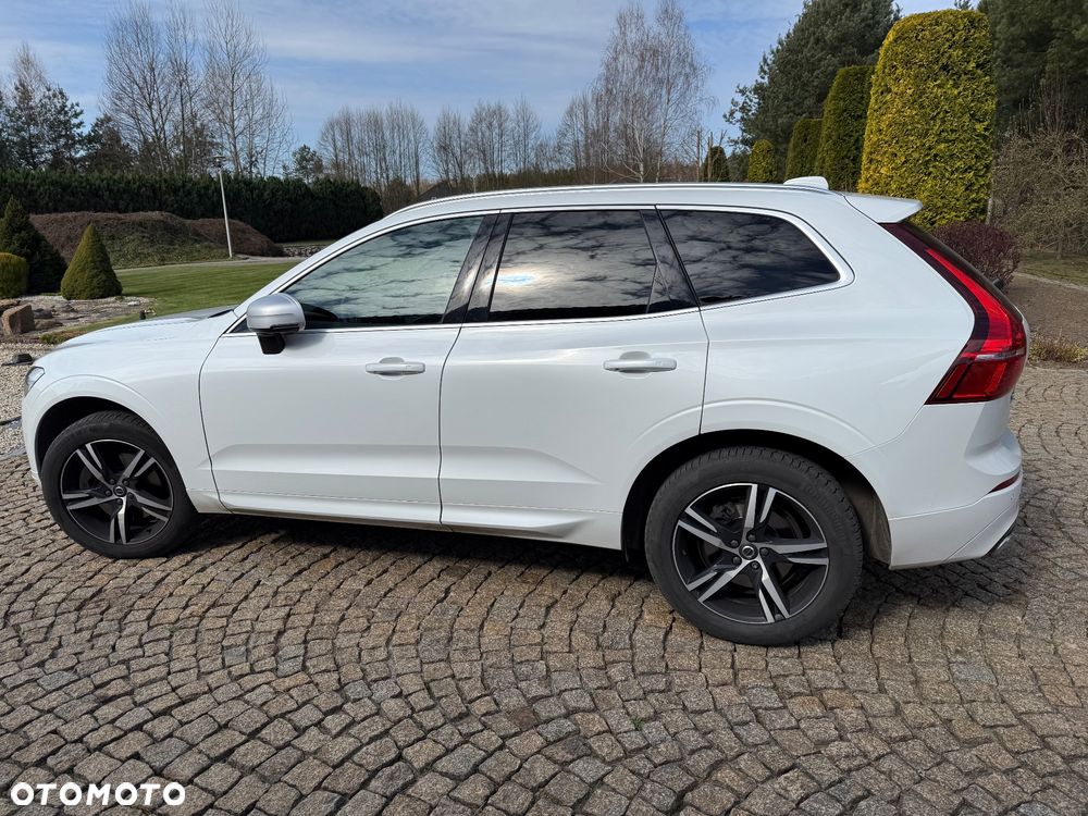 Volvo XC 60 D5 AWD R-Design - 11