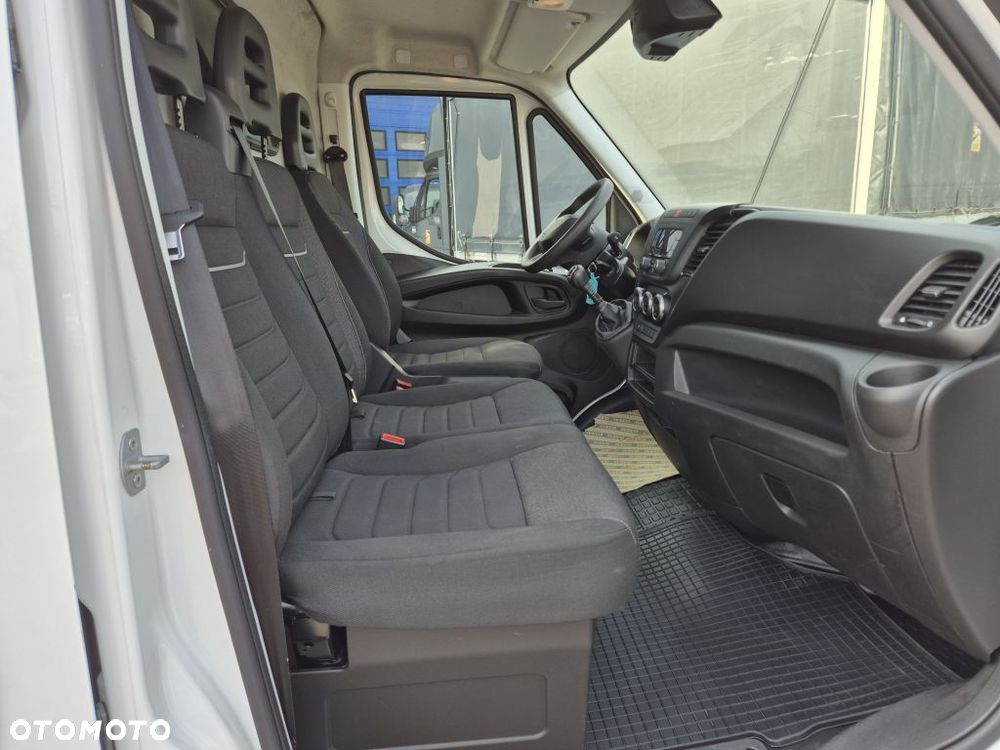 Iveco 35S16 - 8