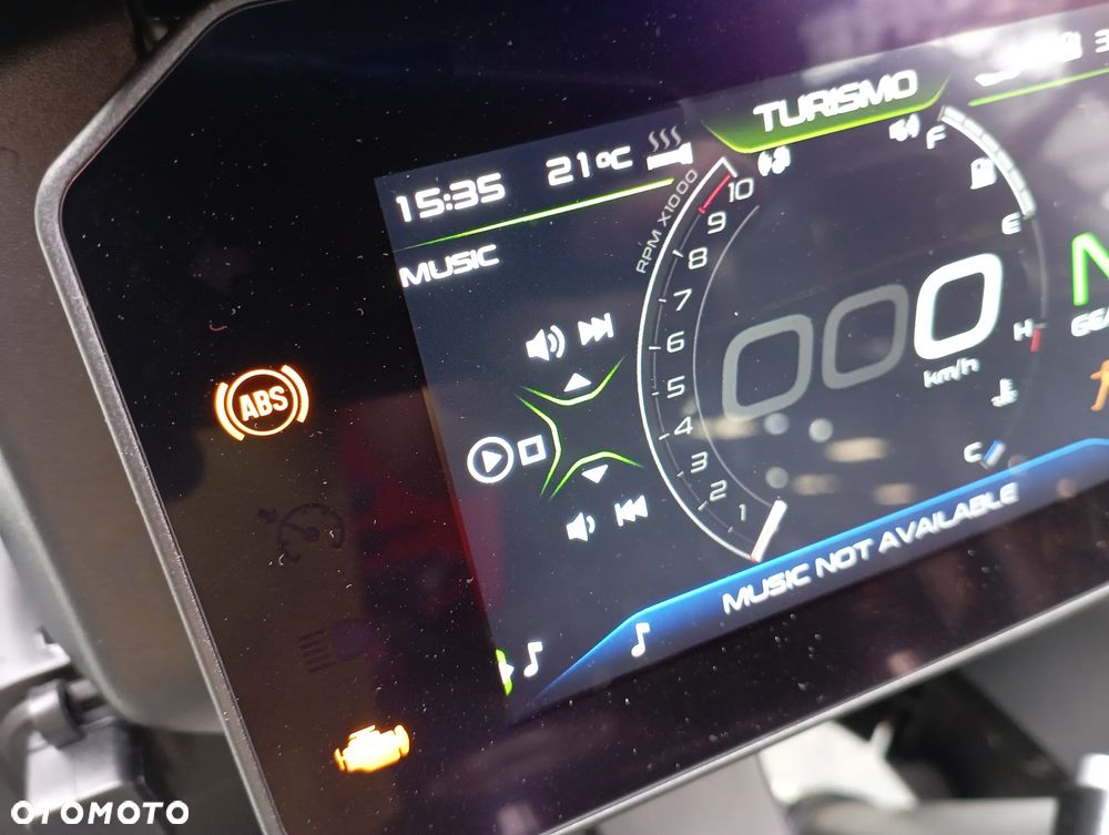 Moto Guzzi Stelvio - 28