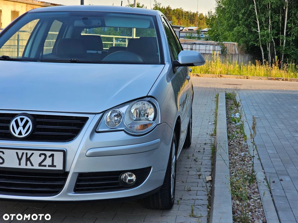 Volkswagen Polo 1.4 Highline - 14