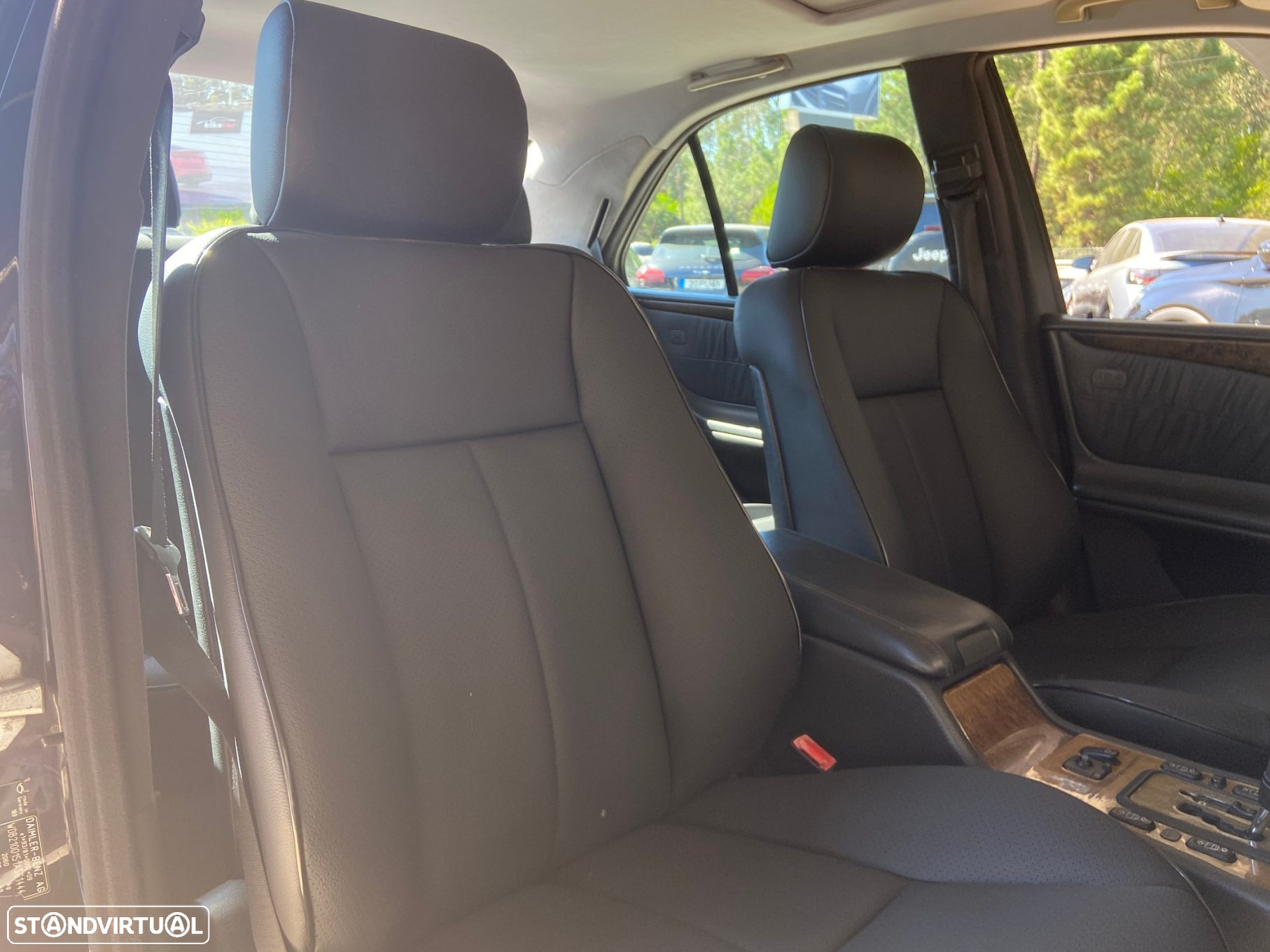 Mercedes-Benz E 250 - 22
