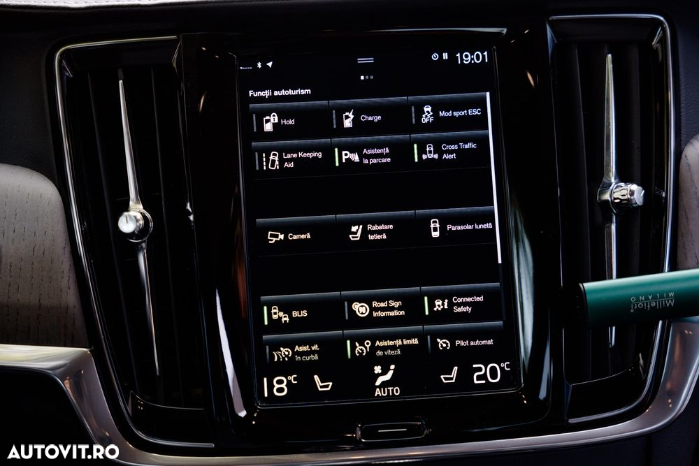 Volvo S90 T8 Recharge AWD Geartronic Inscription - 6