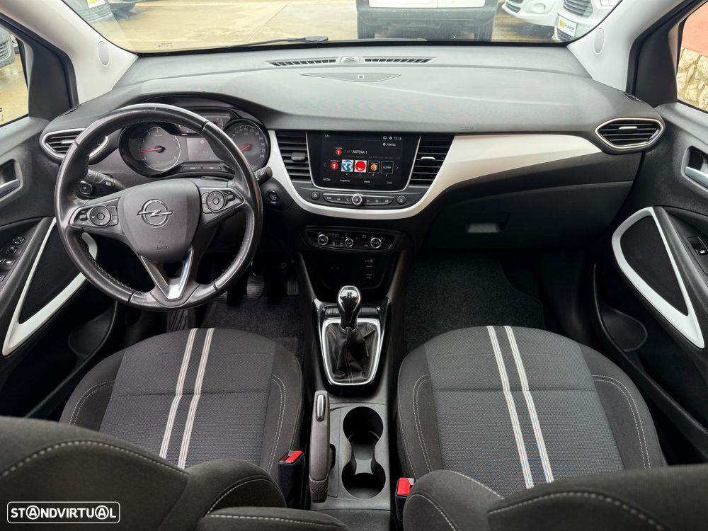 Opel Crossland 1.2 Design & Tech - 24