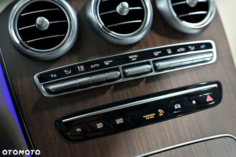 Mercedes-Benz GLC 300 de 4-Matic Avantgarde - 33