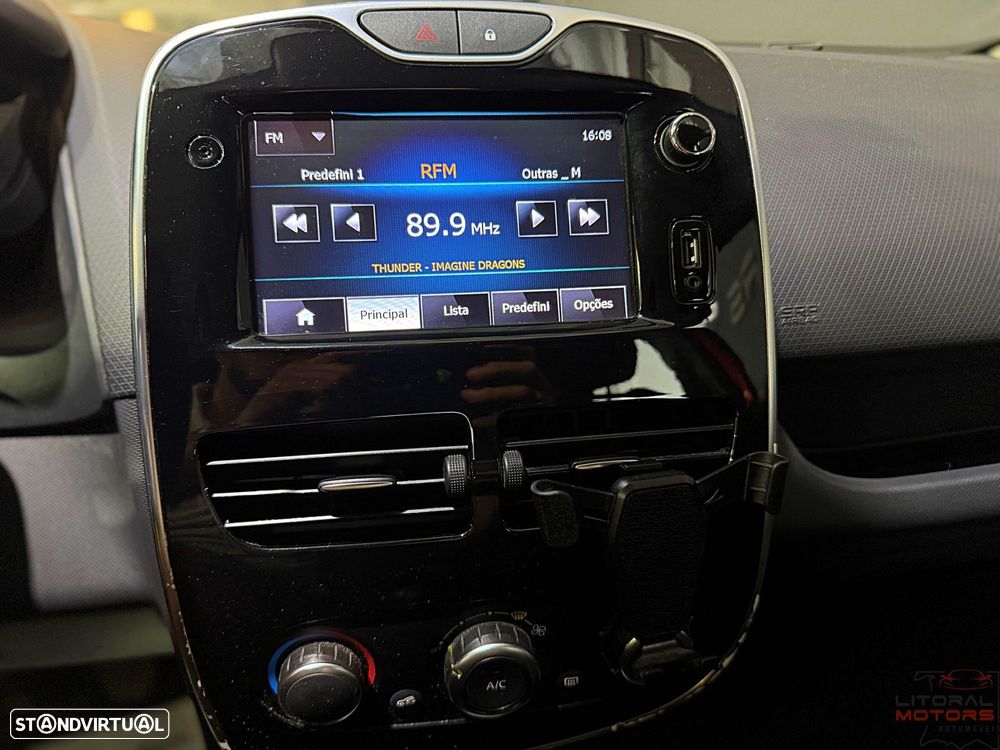 Renault Clio Sport Tourer 1.5 dCi Zen - 26
