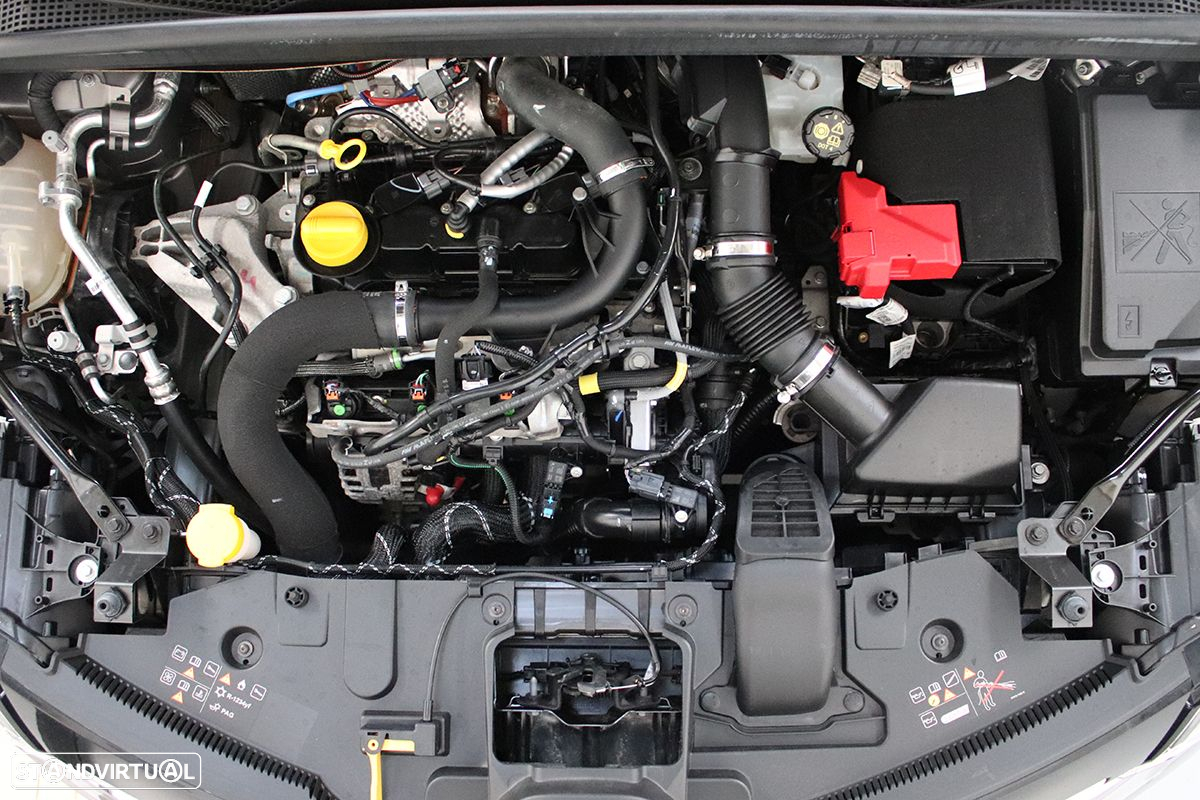 Renault Captur 1.0 TCe Techno Bi-Fuel - 25