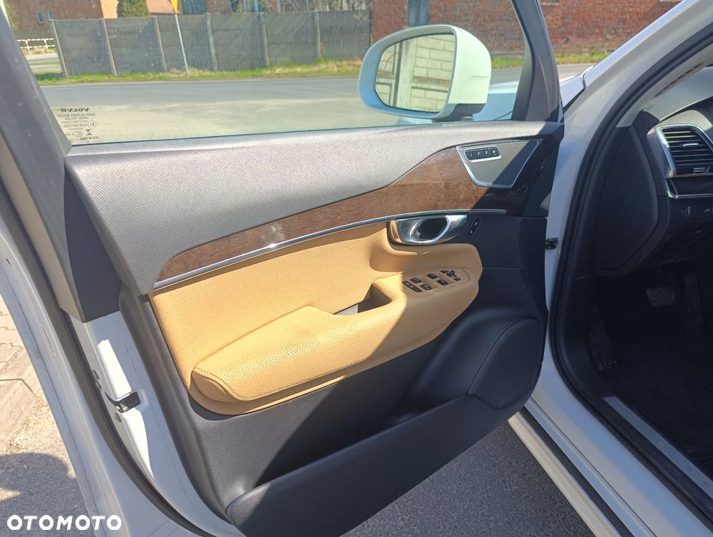 Volvo XC 90 T6 AWD Geartronic Inscription - 18
