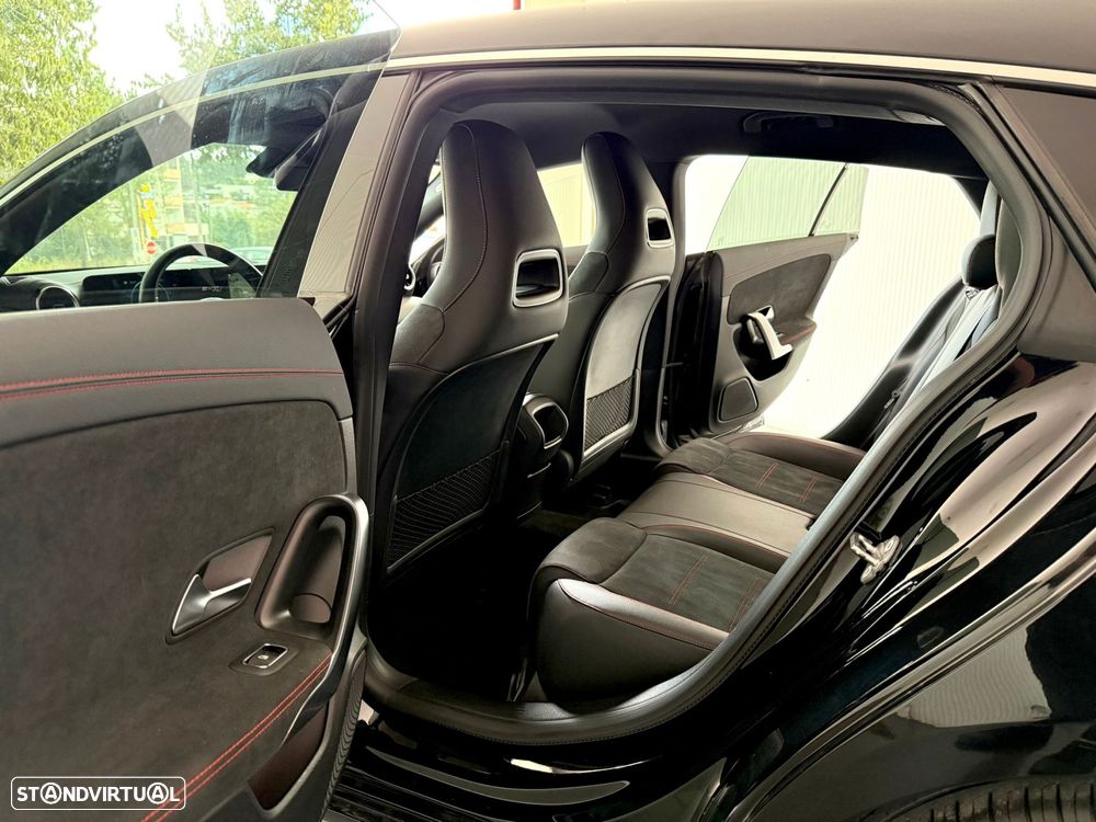 Mercedes-Benz CLA 180 d Shooting Brake AMG Line Aut. - 22
