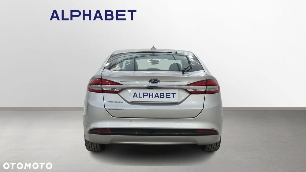 Ford Mondeo - 4