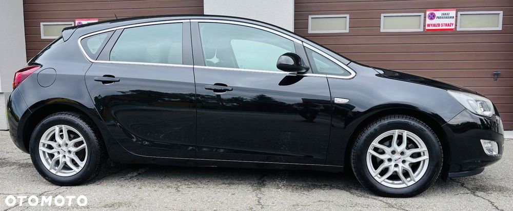 Opel Astra 1.6 Edition Sport - 8