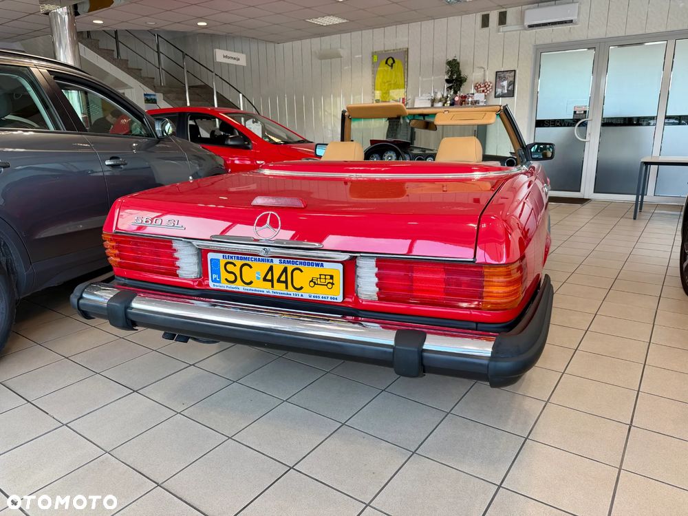 Mercedes-Benz SL - 16