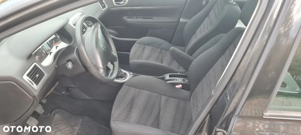 Peugeot 307 - 22