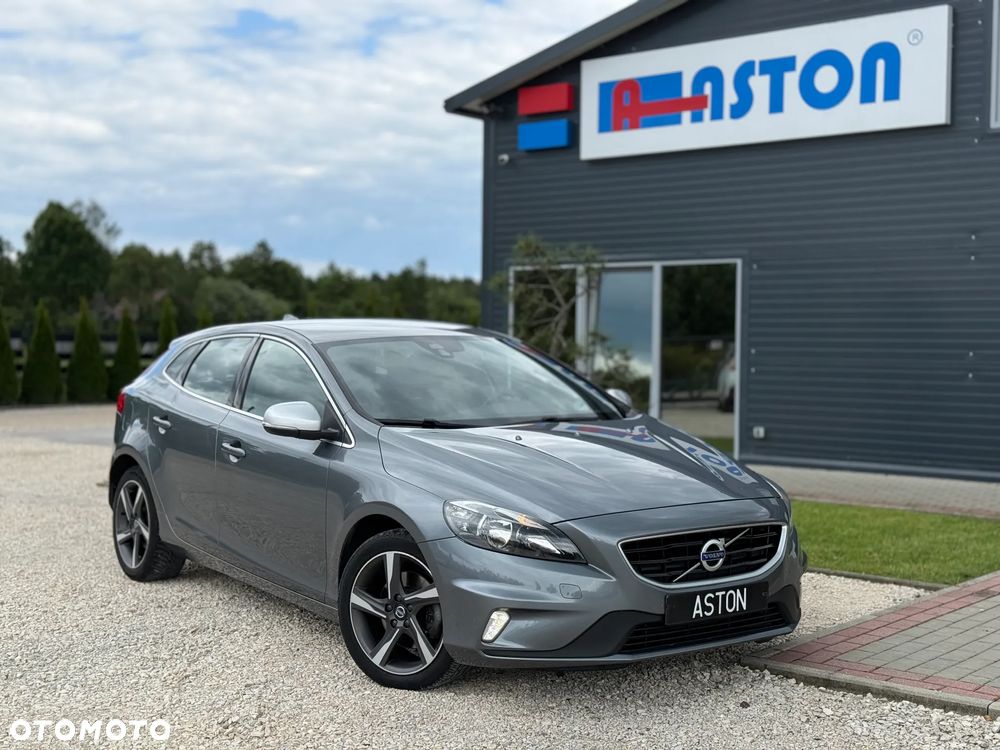 Volvo V40 D2 Drive-E R-Design Momentum - 4