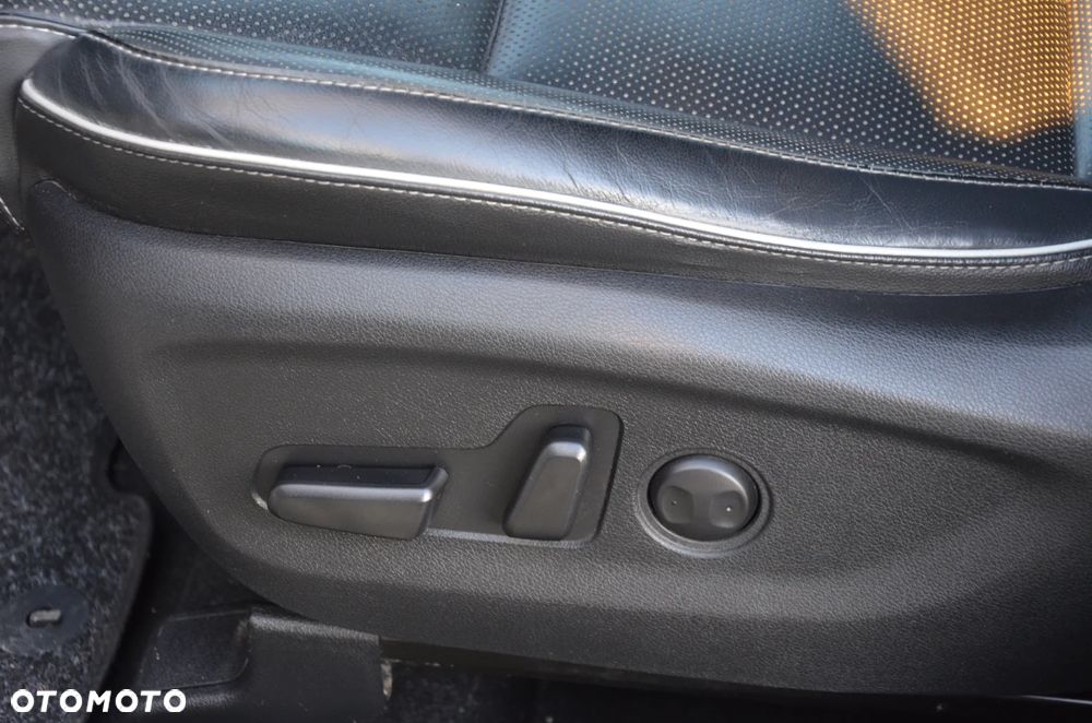 Kia Sportage 1.7 CRDI Business Line 2WD - 25