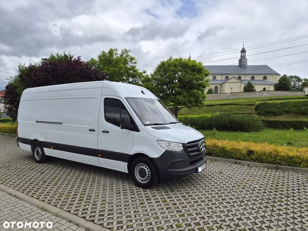 Mercedes-Benz Sprinter - 38