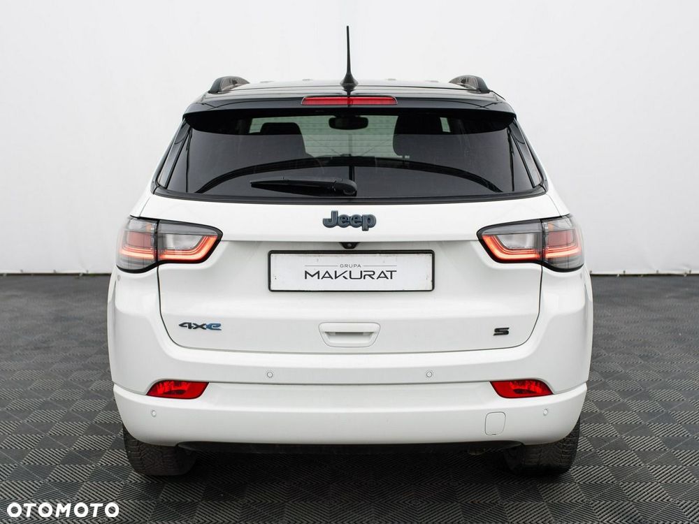 Jeep Compass - 10